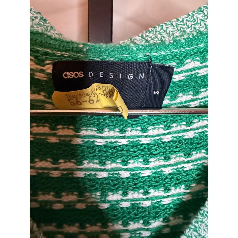 ASOS DESIGN Womens Green White Geometric Knit Sweater Vest V-Neck Size S - Picture 3 of 4